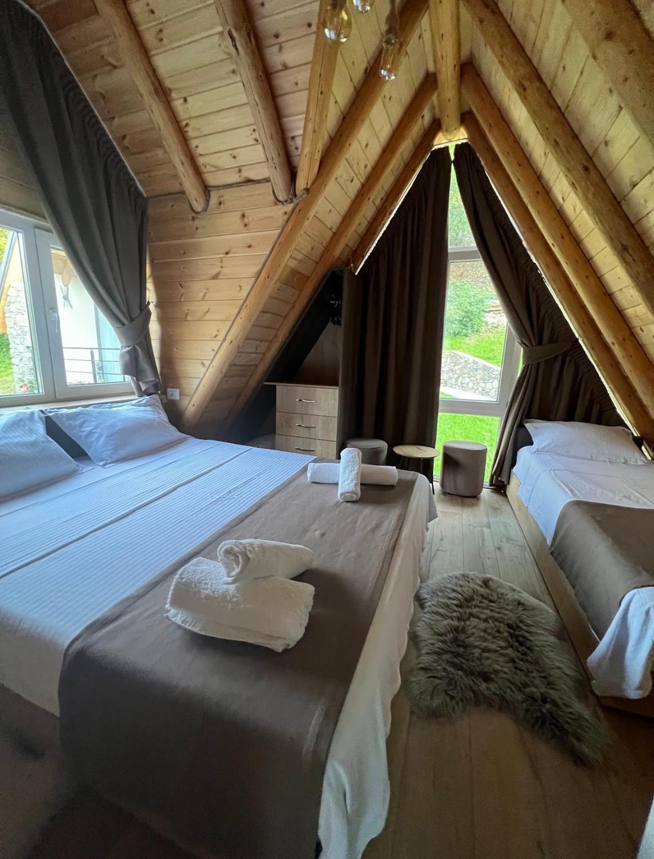 Columbus Villas Vermosh Экстерьер фото