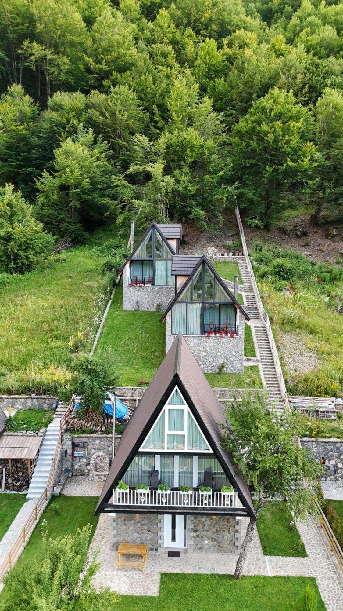 Columbus Villas Vermosh Экстерьер фото